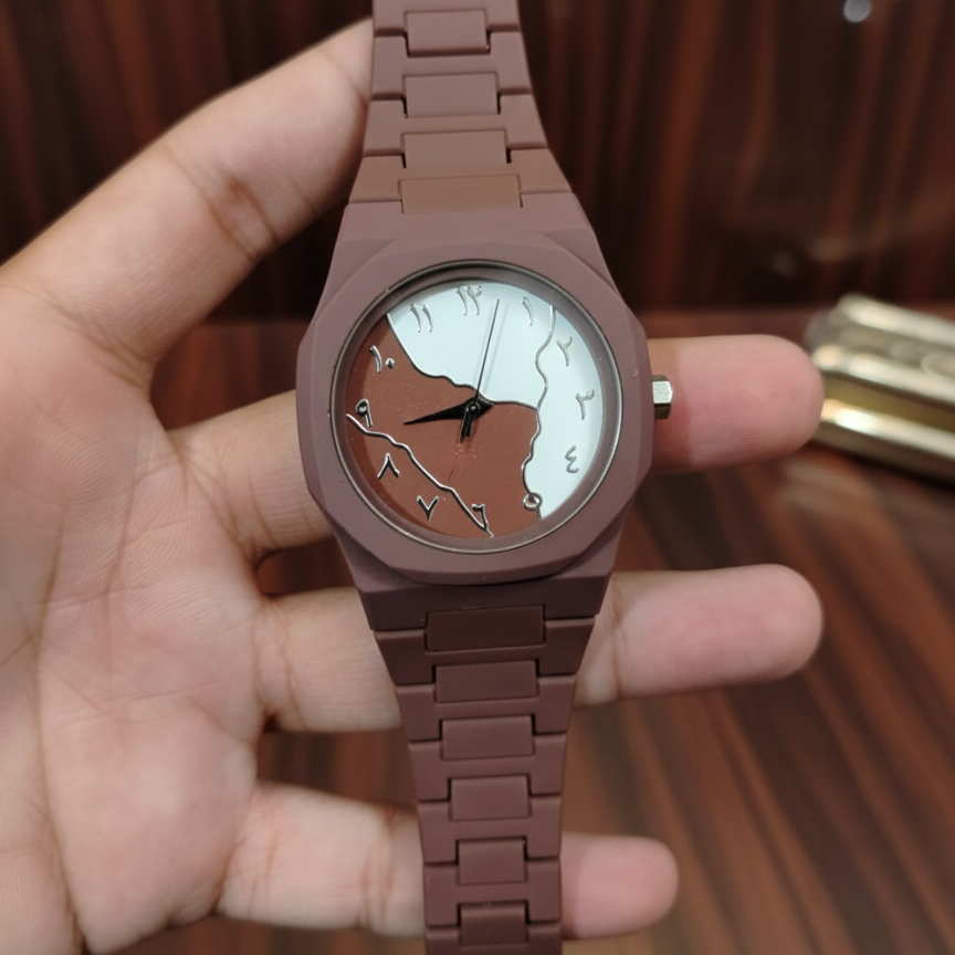 Elegant Stylish Design Strong Durable Build Comfortable Strap