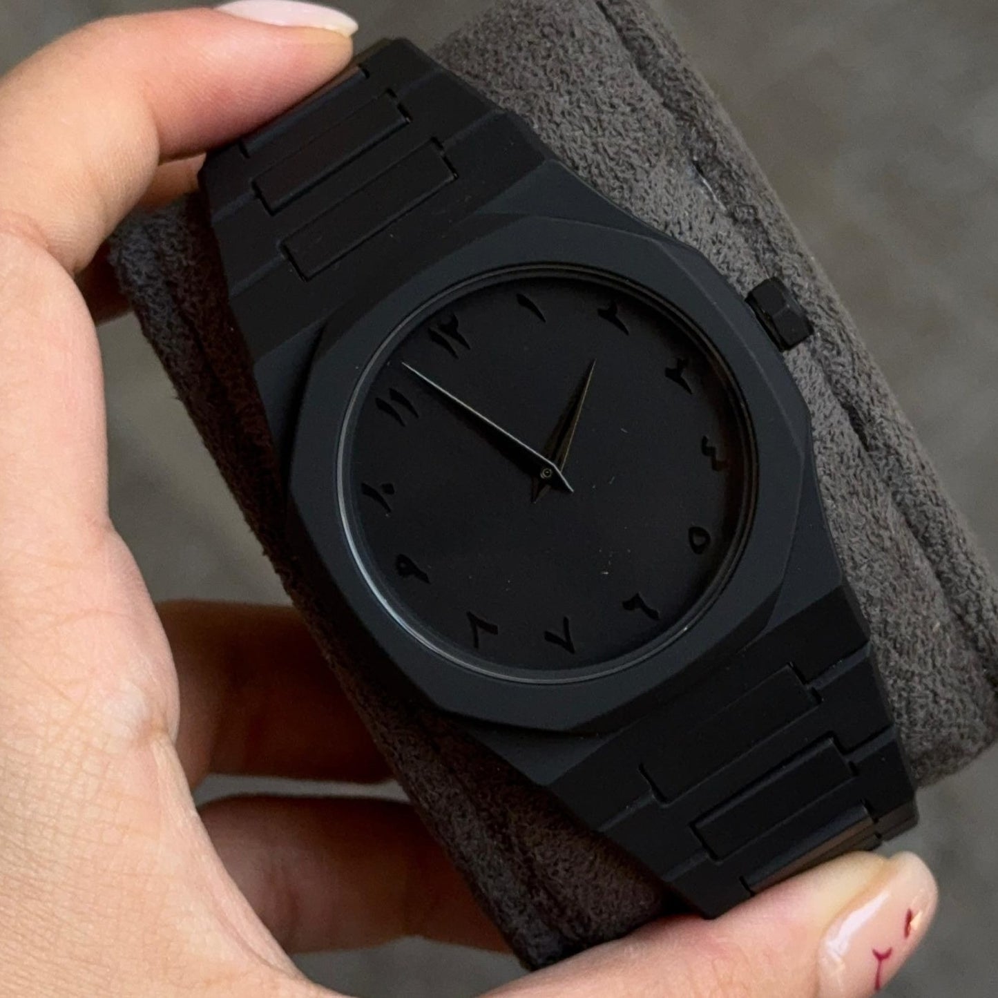 White and Black Aura Couple Watch – Elegant Matching Timepieces, Stylish Fashion Accessories for Men and Women