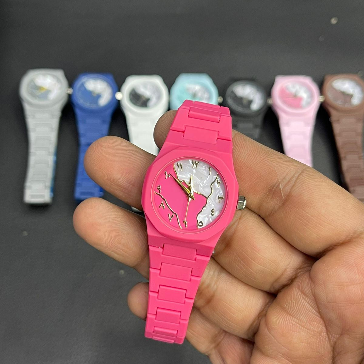 Mini Aura Watch Providing Elegant Design Comfortable Use Stylish Appearance And Everyday